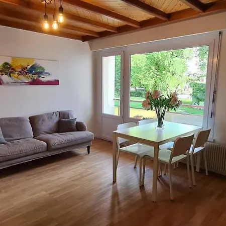 Pom'verte-pres Du Centre-ville Et Du -parking Gratuit Apartment *